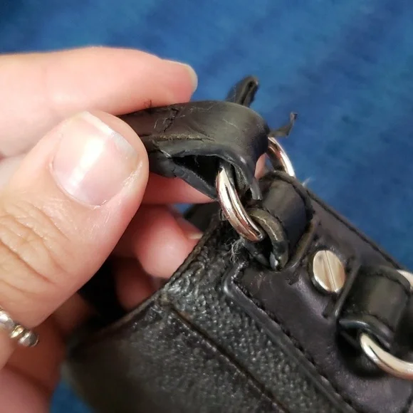 Michael Kors monogram crossbody leather bag, black, silver hardware - Picture 10 of 11